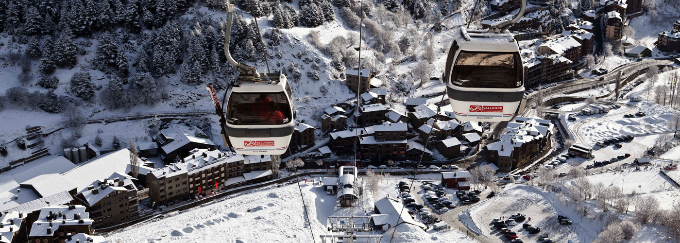 Arinsal gondola in Vallnord, Andorra